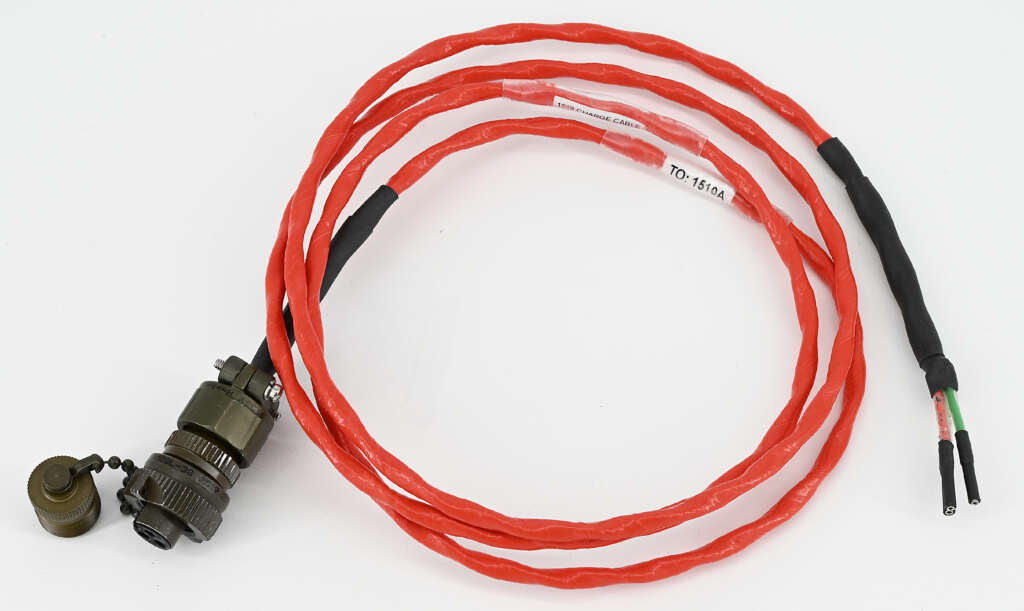 1510A-7500-7498 Differential Charge Output Cable (Size 20)