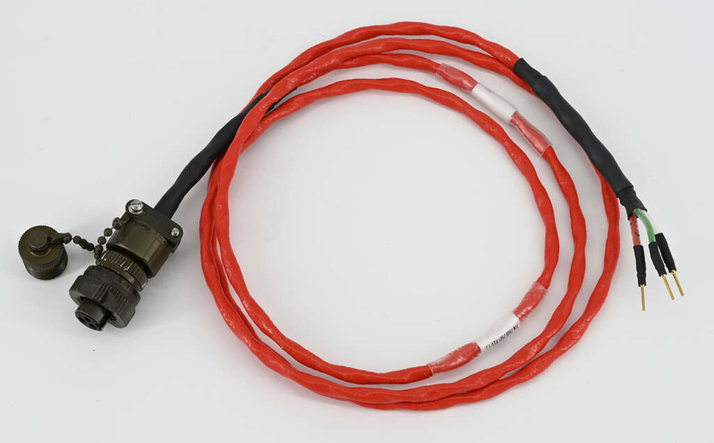 1510A-7500-7501 Differential Charge Output Cable (Size 20)